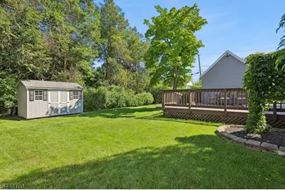 2556 Mountain Ave, Scotch Plains Township, NJ 07076 - Photo 23