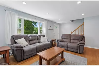 2556 Mountain Ave, Scotch Plains Township, NJ 07076 - Photo 9