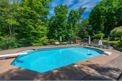 11 Stoneridge Ct, Rockaway Township, NJ 07866 - Photo 3