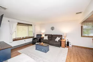 17 Decatur St, Knowlton Township, NJ 07832 - Photo 17
