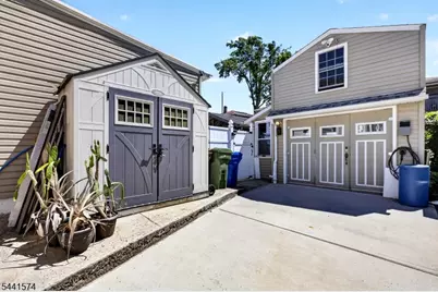 523 Harrison Pl, Linden, NJ 07036 - Photo 19
