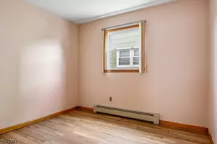 27 Crystal St, North Arlington, NJ 07031 - Photo 17