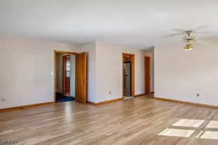 27 Crystal St, North Arlington, NJ 07031 - Photo 5