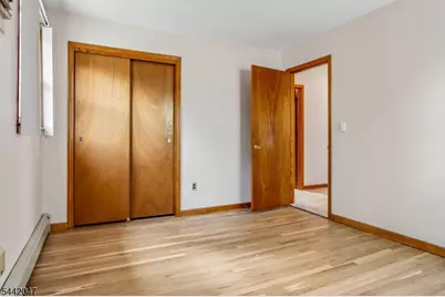 27 Crystal St, North Arlington, NJ 07031 - Photo 19