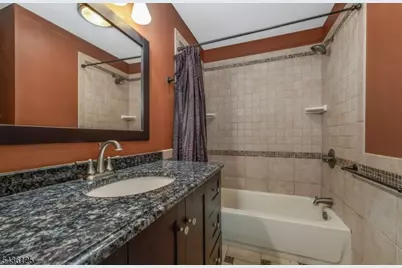 7 Sky View Garden Rd, Clinton Township, NJ 08833 - Photo 21