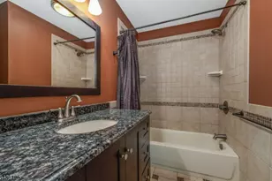 7 Sky View Garden Rd, Clinton Township, NJ 08833 - Photo 21