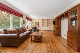 7 Sky View Garden Rd, Clinton Township, NJ 08833 - Photo 13