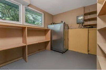 7 Sky View Garden Rd, Clinton Township, NJ 08833 - Photo 29
