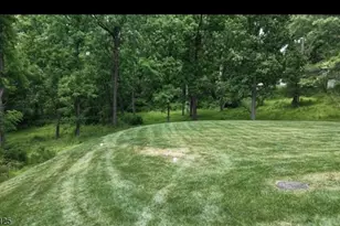 7 Sky View Garden Rd, Clinton Township, NJ 08833 - Photo 37