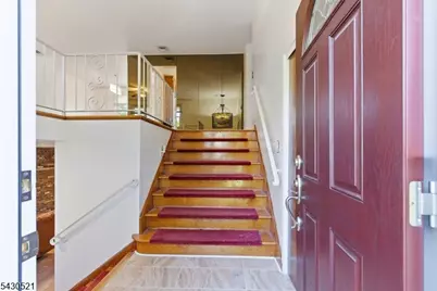 56 Frances Dr, Clark Township, NJ 07066 - Photo 3