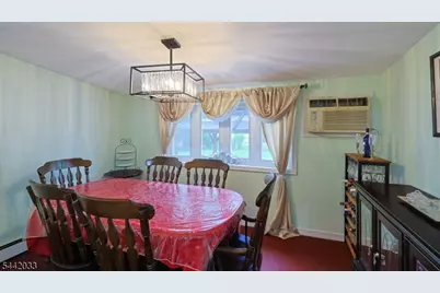 1429 Washington Ave, Pompton Lakes, NJ 07442 - Photo 7