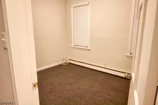 9 Emerson Pl, Newark, NJ 07114 - Photo 9