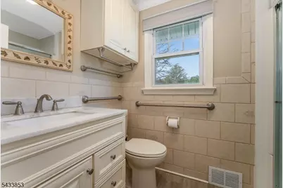44 Pleasant Valley Rd, Washington Township, NJ 07882 - Photo 19
