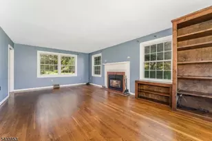 44 Pleasant Valley Rd, Washington Township, NJ 07882 - Photo 5