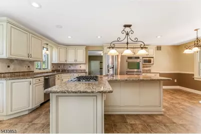 44 Pleasant Valley Rd, Washington Township, NJ 07882 - Photo 9