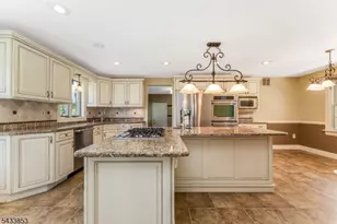 44 Pleasant Valley Rd, Washington Township, NJ 07882 - Photo 9