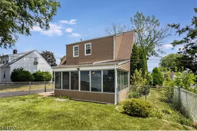 3 Lucien Pl, Linden, NJ 07036 - Photo 33