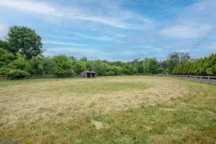 48 Forty Second St, Readington, NJ 08889 - Photo 43