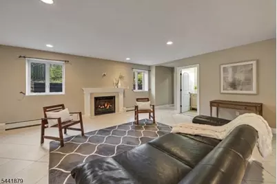 18 Berkshire Pl, Englewood, NJ 07632 - Photo 21