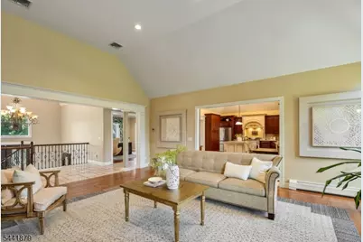 18 Berkshire Pl, Englewood, NJ 07632 - Photo 5