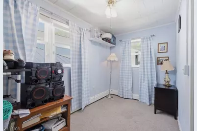 892 Gates St, Phillipsburg, NJ 08865 - Photo 13