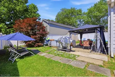 892 Gates St, Phillipsburg, NJ 08865 - Photo 23
