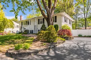 44 Summit Rd, Jefferson Township, NJ 07438 - Photo 1