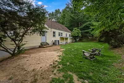 27 Dogwood Rd, Morris Plains, NJ 07950 - Photo 21