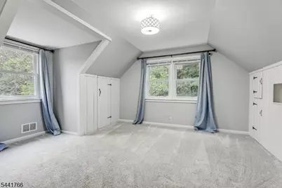 27 Dogwood Rd, Morris Plains, NJ 07950 - Photo 15