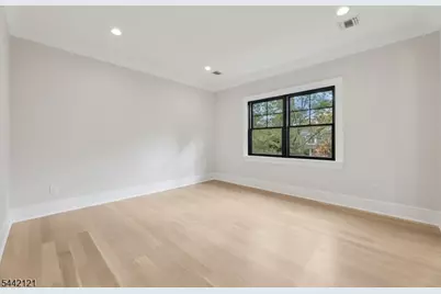 25 Beverly Rd, Madison, NJ 07940 - Photo 27