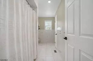 20 Cliff Ave, Woodbridge Township, NJ 08863 - Photo 35