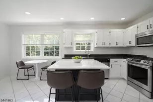 20 Cliff Ave, Woodbridge Township, NJ 08863 - Photo 13