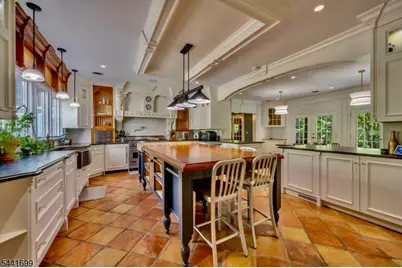 3 Laurel Ln, Chester, NJ 07930 - Photo 11