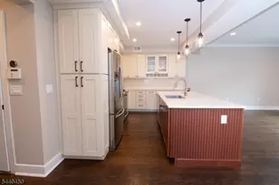 14 Clover Ct, Berkeley Heights Township, NJ 07922 - Photo 11