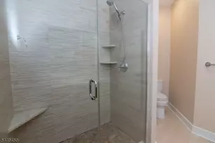 14 Clover Ct, Berkeley Heights Township, NJ 07922 - Photo 19