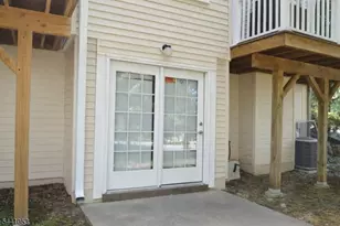 1 Greenwich Ct, Mount Olive, NJ 07828 - Photo 25