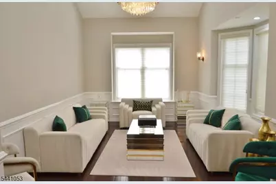 1 Greenwich Ct, Mount Olive, NJ 07828 - Photo 11