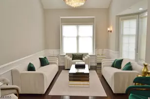 1 Greenwich Ct, Mount Olive, NJ 07828 - Photo 11