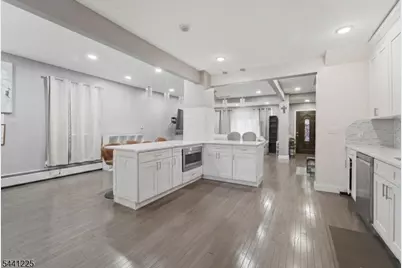 30 Getty Ave, Clifton, NJ 07011 - Photo 9