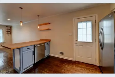 23 Ute Ave, Parsippany, NJ 07034 - Photo 13