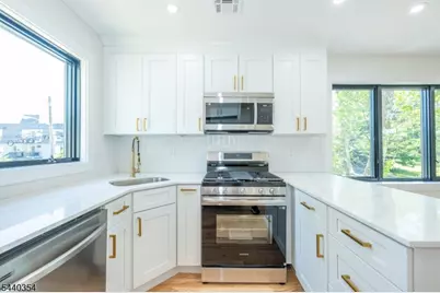 363 Park St, Hackensack, NJ 07601 - Photo 23