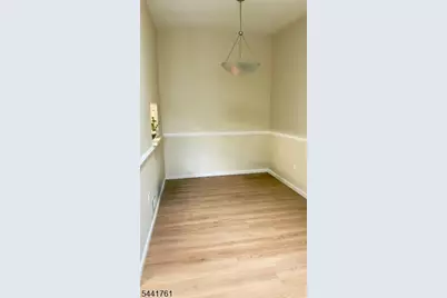 81 Fisher Dr, Franklin Township, NJ 08823 - Photo 5