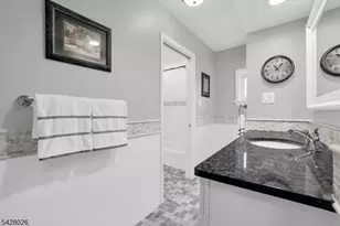 152 Long Hill Rd, Little Falls Township, NJ 07424 - Photo 29