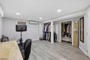 18 Stern Pl, Woodbridge Township, NJ 08863 - Photo 23