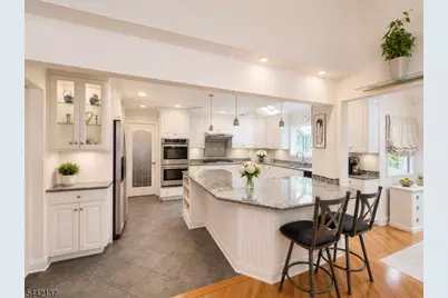 5 Craven Rd, Mountain Lakes, NJ 07046 - Photo 9