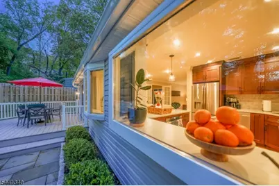 42 Chilton St, Bernardsville, NJ 07924 - Photo 13
