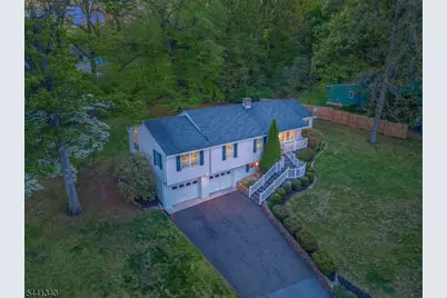 42 Chilton St, Bernardsville, NJ 07924 - Photo 33