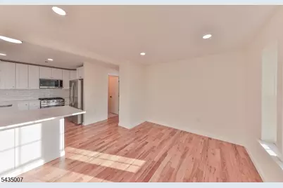 90 Chestnut St, Morristown, NJ 07960 - Photo 17