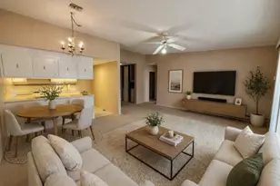 278 Crosse Dr, Monroe Township, NJ 08831 - Photo 5