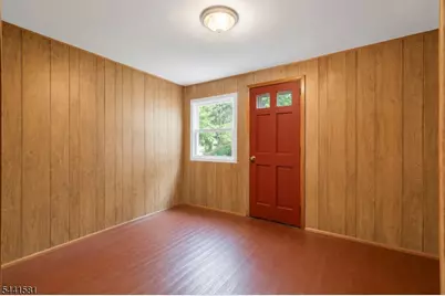 37 Fenner Ave, Clifton, NJ 07013 - Photo 9